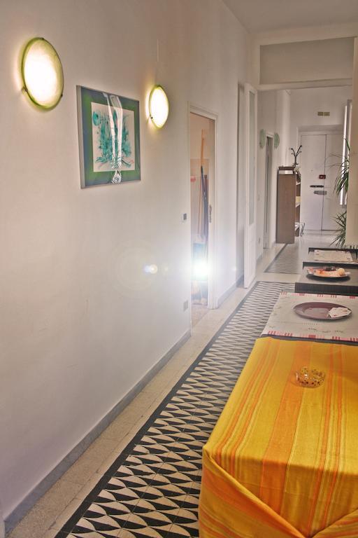 Galilei Guest House ローマ エクステリア 写真